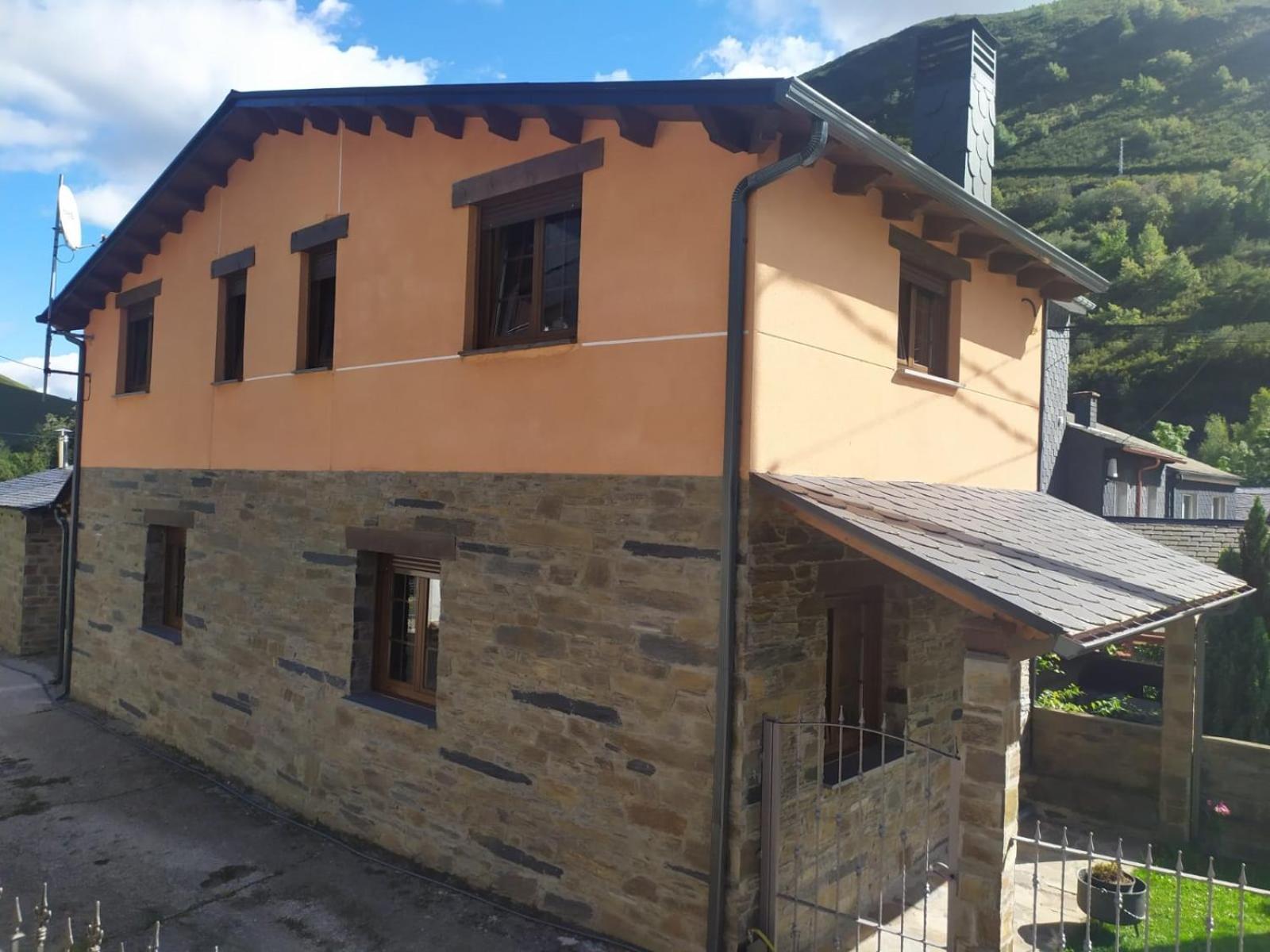 Casa Miravalles Fornela Guimara Exterior photo